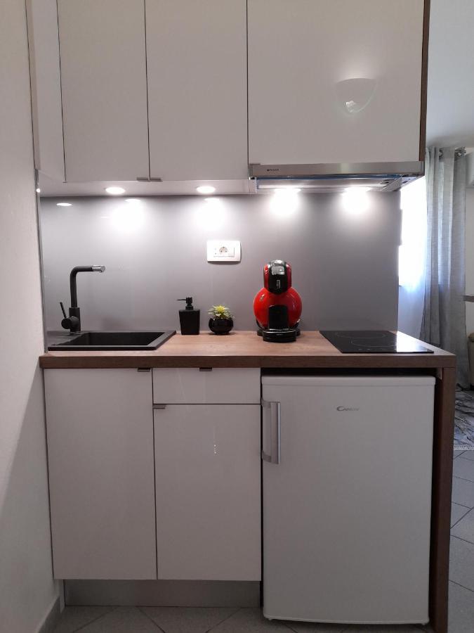 Apartments M Gregor Ideal For Relaxing Holidays Baska  Bagian luar foto