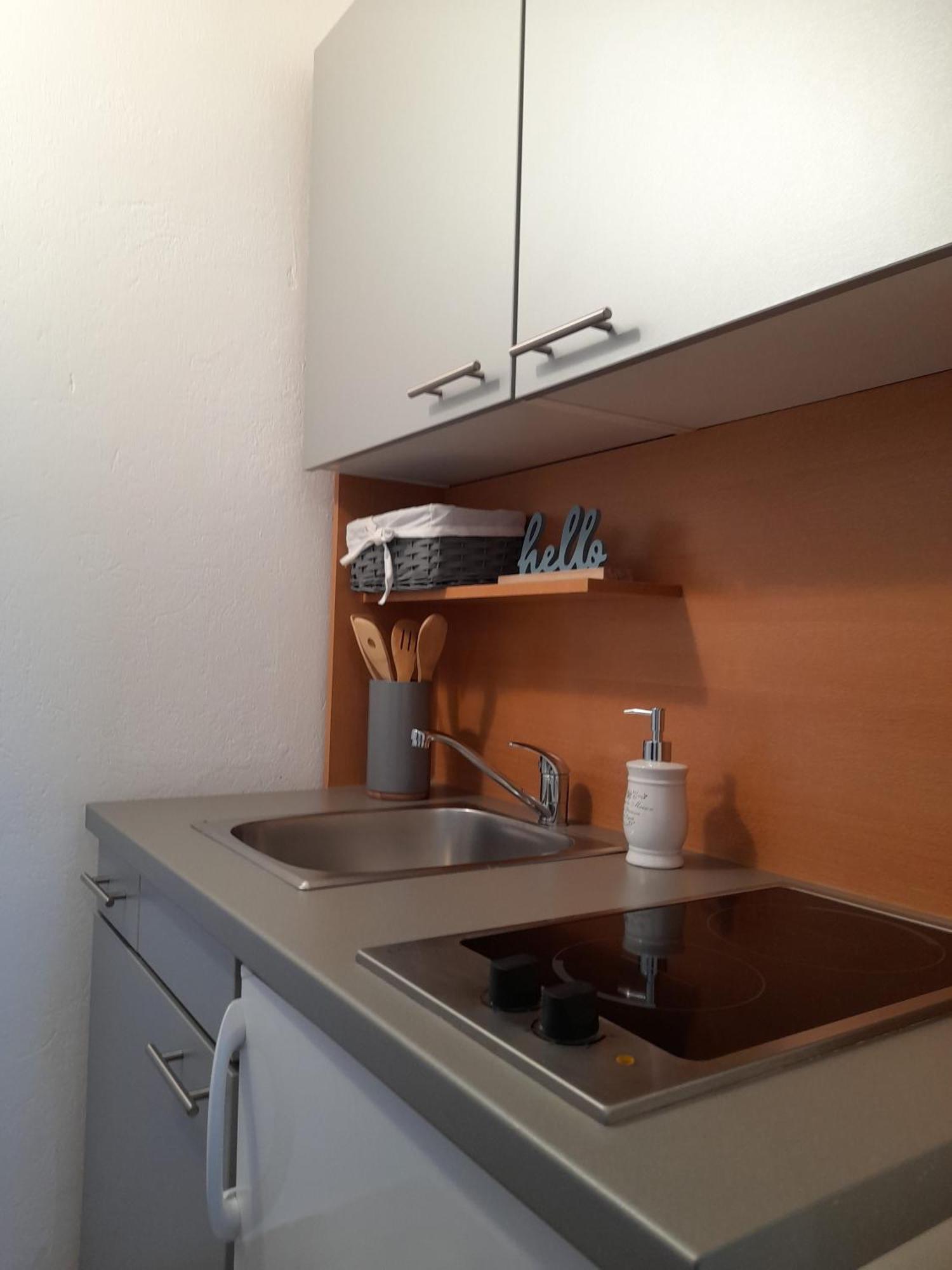 Apartments M Gregor Ideal For Relaxing Holidays Baska  Ruang foto